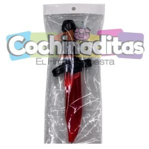 Cuchillo chico de plastico con sangre